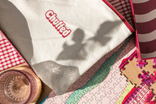 Load image into Gallery viewer, Porto in Red