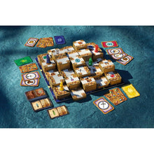 Load image into Gallery viewer, 3D Labyrinth - Fantasy Boardgame - Ravensburger
