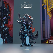 Load image into Gallery viewer, Igris Figurine with a sword in front of a stylized background with 'Youtooz' branding.

