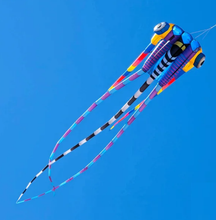 Load image into Gallery viewer, Giant 15&#39; Trilobite Airfoil Nylon 3-D Kite
