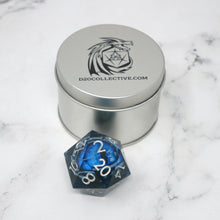 Load image into Gallery viewer, Blue Slaadi&#39;s Eye - Giant D20 Moving Eye DnD Dice | Acrylic RPG Gaming Dice
