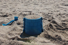 Load image into Gallery viewer, Deluxe Tower Kit - Outdoor Sand &amp; Snow Castle Molds

