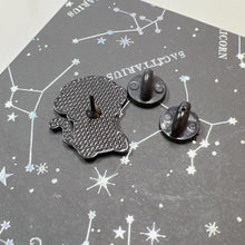 Load image into Gallery viewer, Cute Gaming Cat Lapel Pin – Gift for Gamers and Feline Fans
